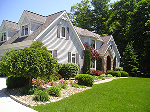 Landscapers and Lawncare Services in Summertown, TN